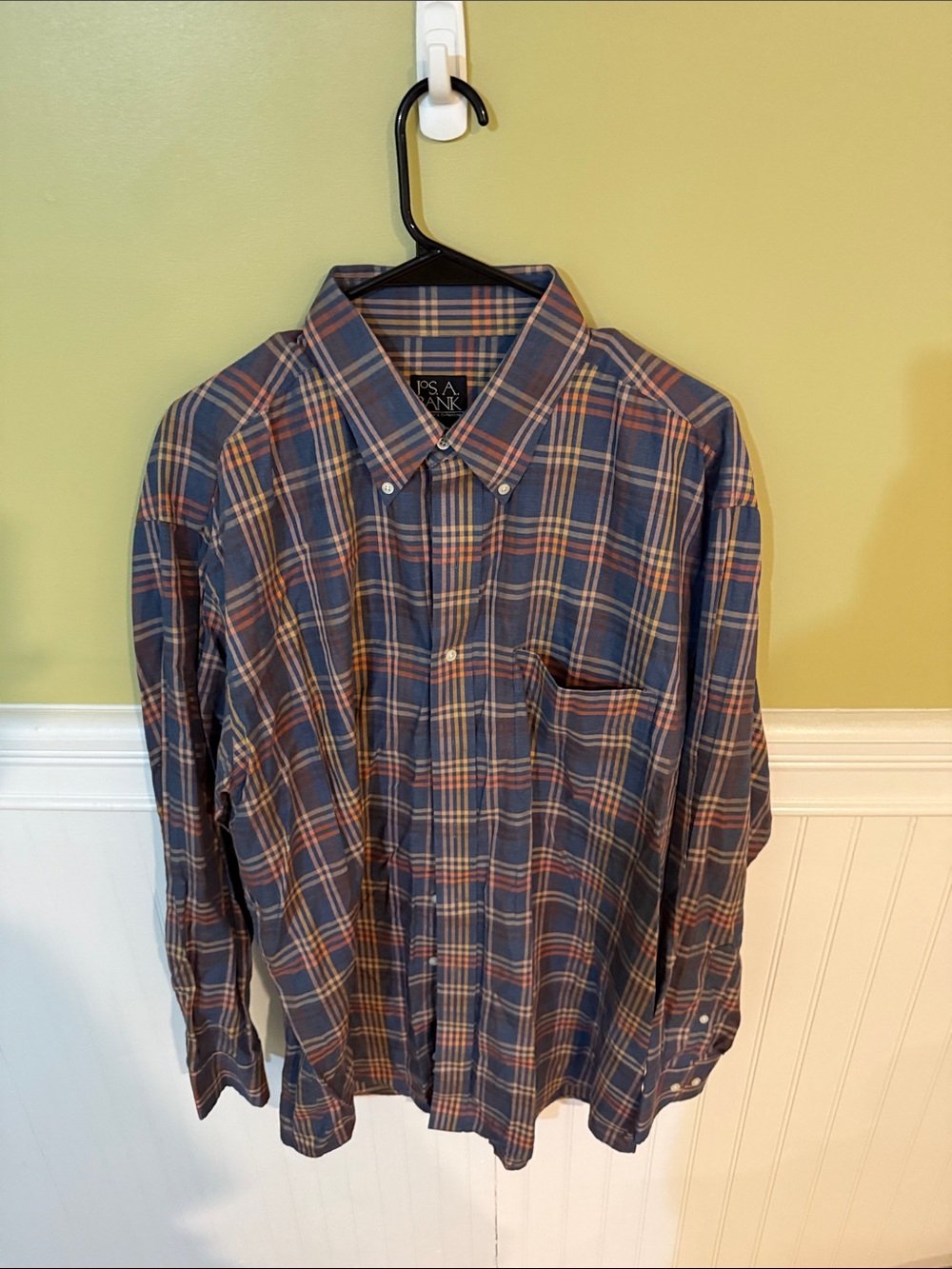 Men's Size L Jos. A. Bank Navy and Rust Plaid Button-Down Shirt